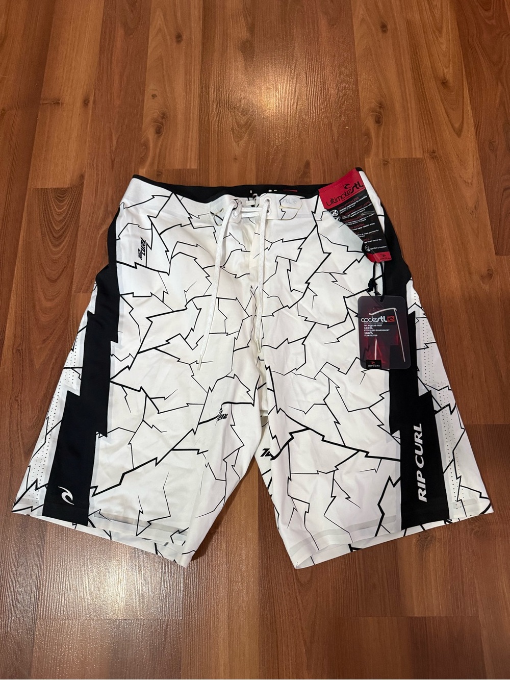 Rip Curl White & Black Abstract Arrow Boardshorts